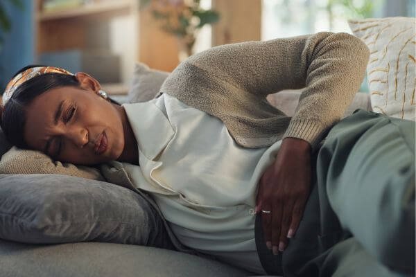 Early Warning Signs of Ovarian Cysts and When to See a Doctor